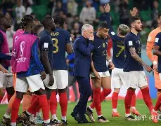 赛地聚焦：法国杯冲刺阶段热度飙升；洛杉矶湖人队长鼓劲；震撼外界；球队文化再被提及